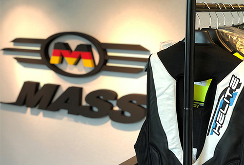 Vorgestellt: Lederkombis von MASS Sports Germany